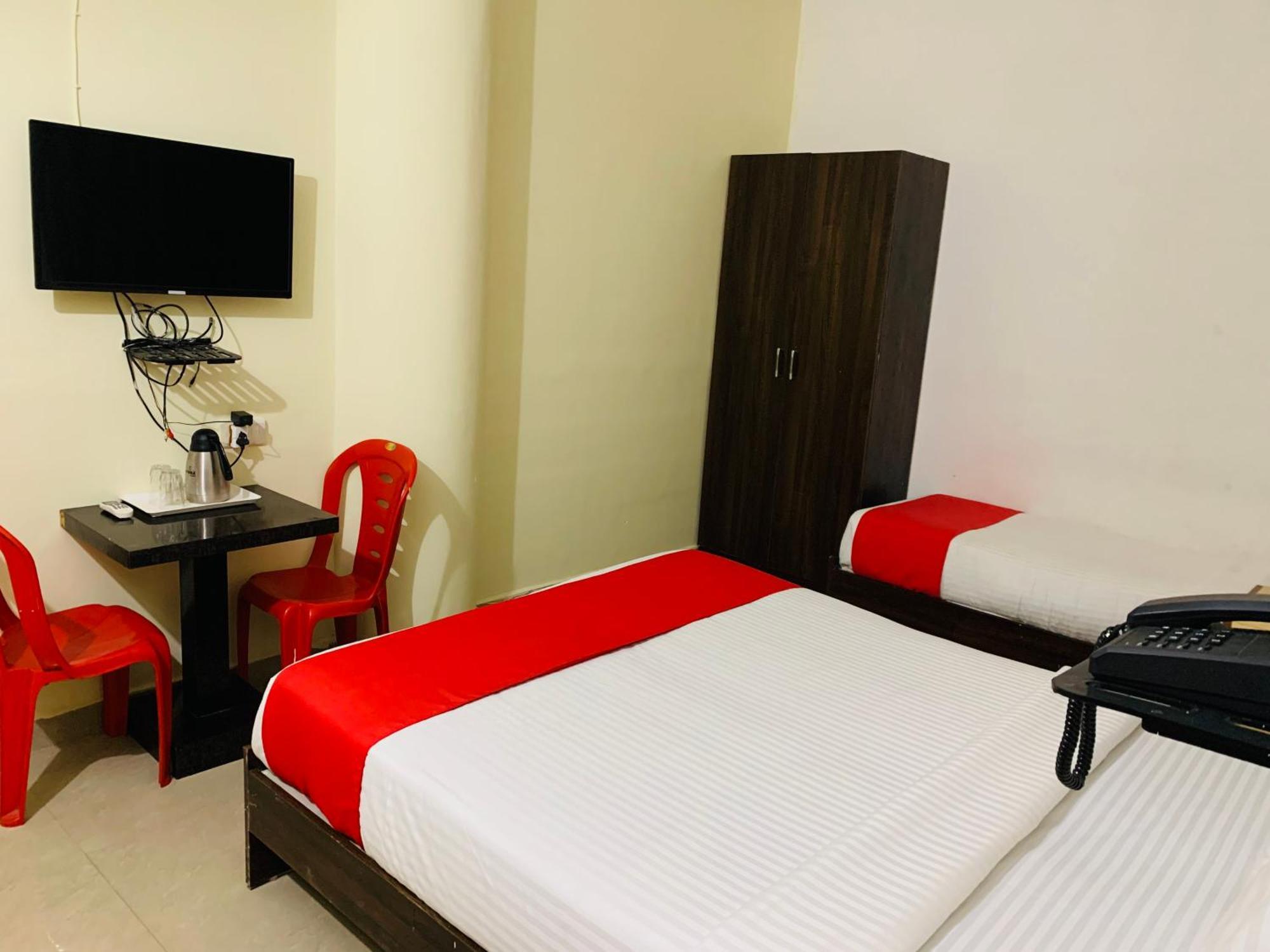 Western Silicon Hotel Kammasandra 外观 照片