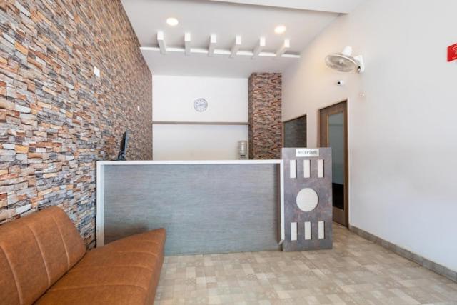 Western Silicon Hotel Kammasandra 外观 照片