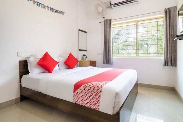 Western Silicon Hotel Kammasandra 外观 照片