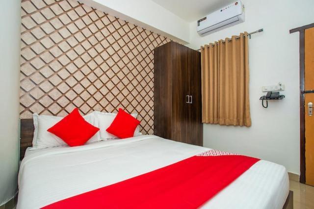 Western Silicon Hotel Kammasandra 外观 照片